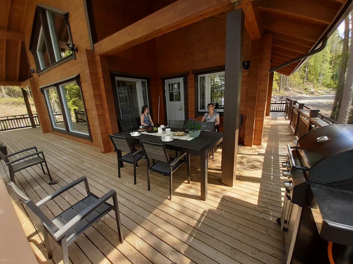 Villa Hyvoelaen Moekit Ähtäri Esterno foto